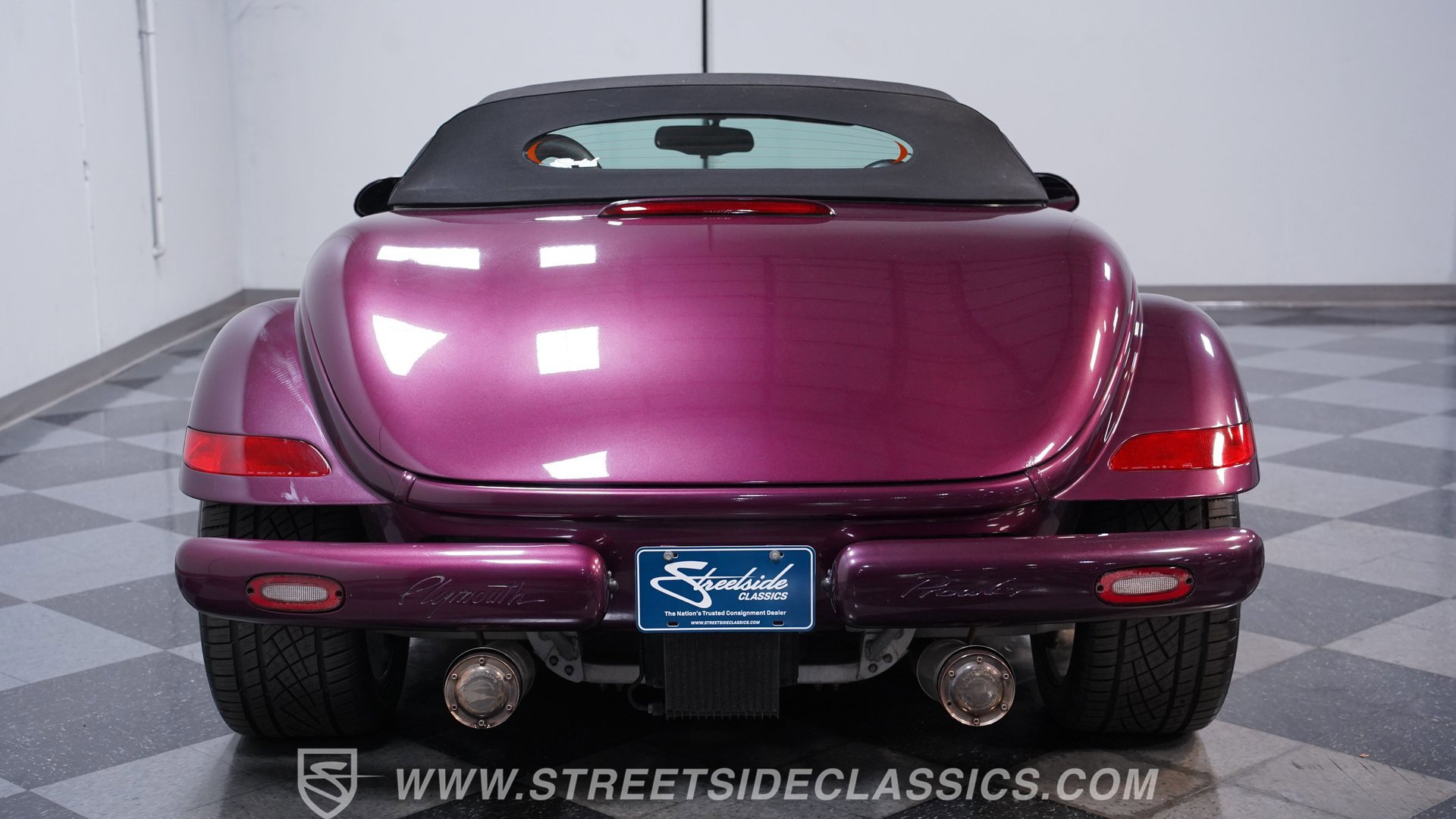 Used 1999 Plymouth Prowler RWD image 10