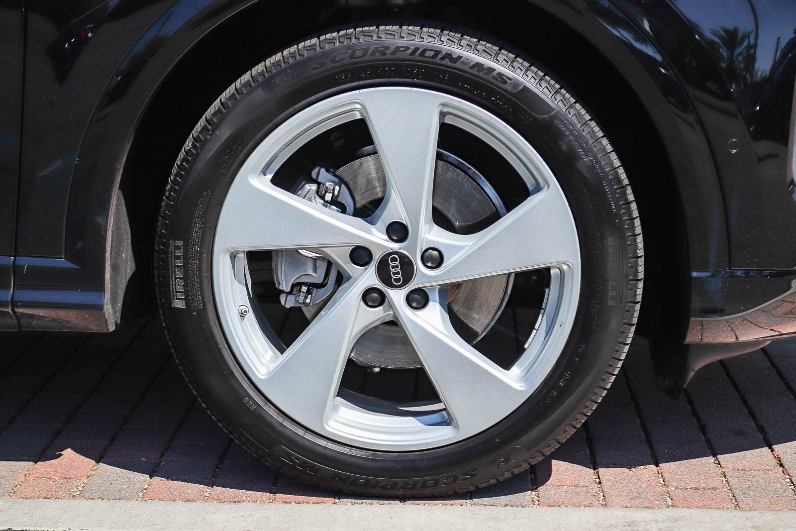 Certified 2025 Audi Q5 Prestige AWD/4WD image 10