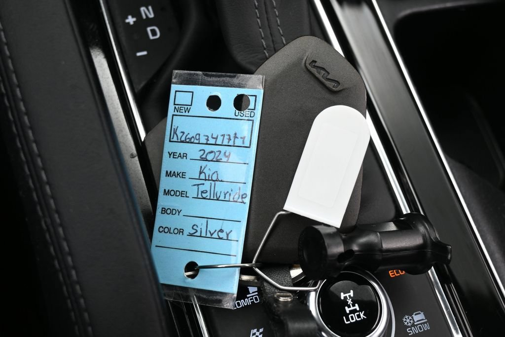 Used 2024 Kia Telluride EX AWD/4WD image 33