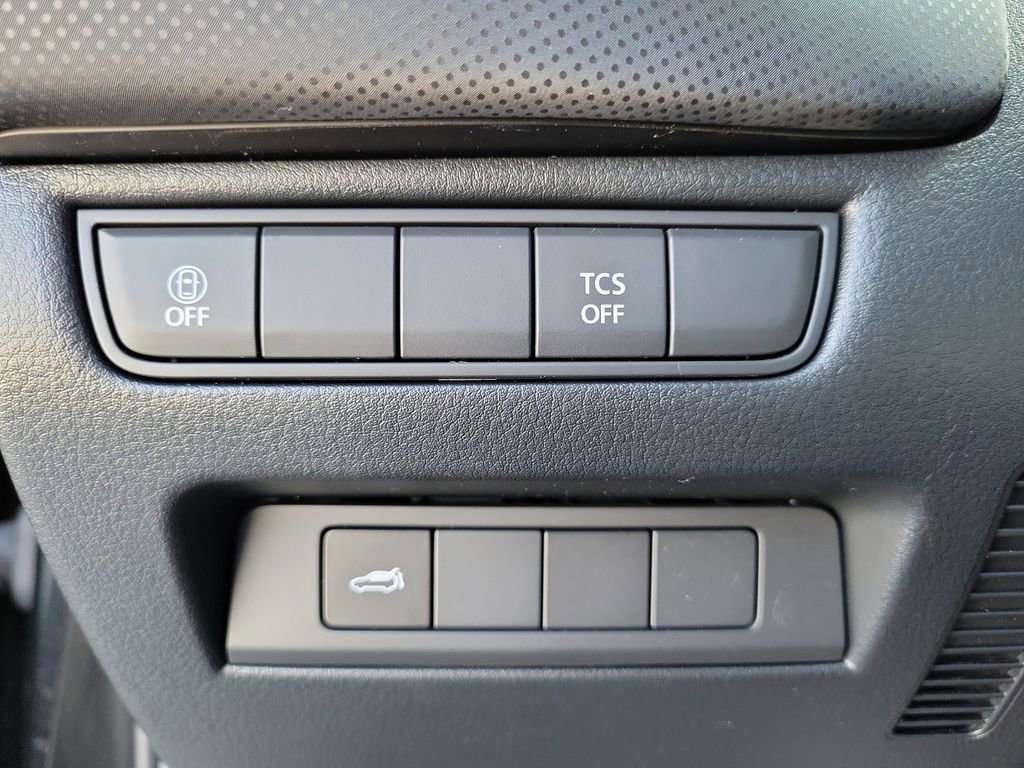 Used 2024 MAZDA CX-50 AWD 2.5 S w/ Premium Package image 24