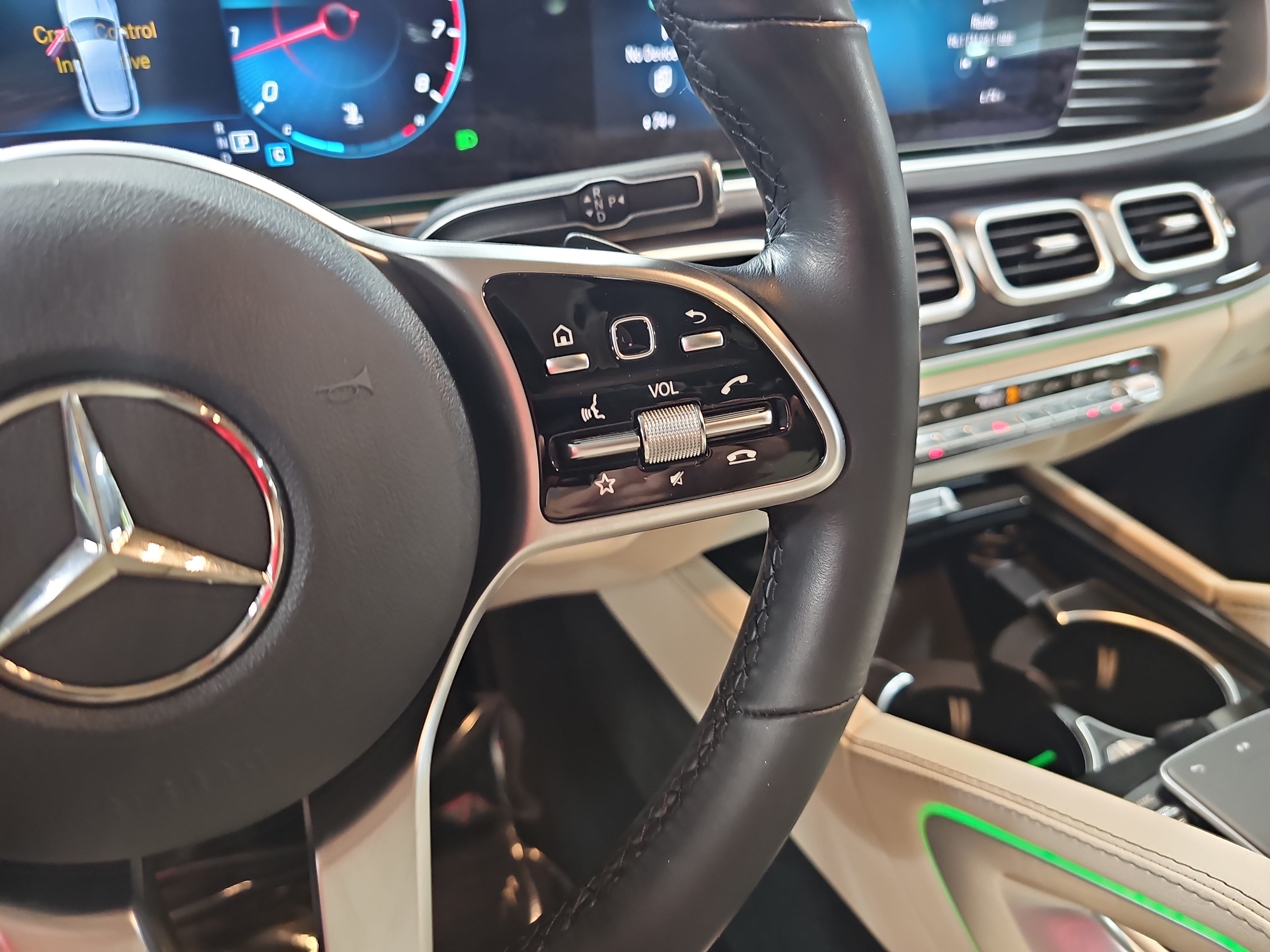 Certified 2022 Mercedes-Benz GLE 350 4MATIC image 18