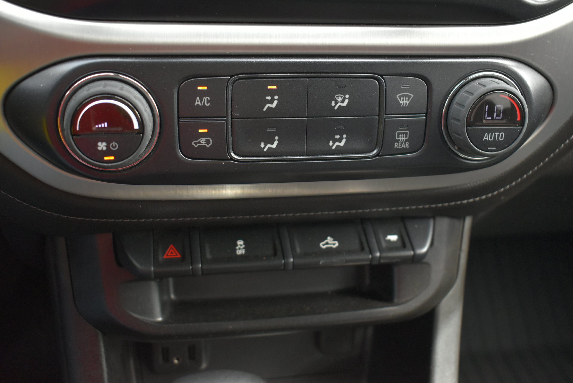 Used 2022 GMC Canyon Elevation w/ Trailering Package AWD/4WD image 29