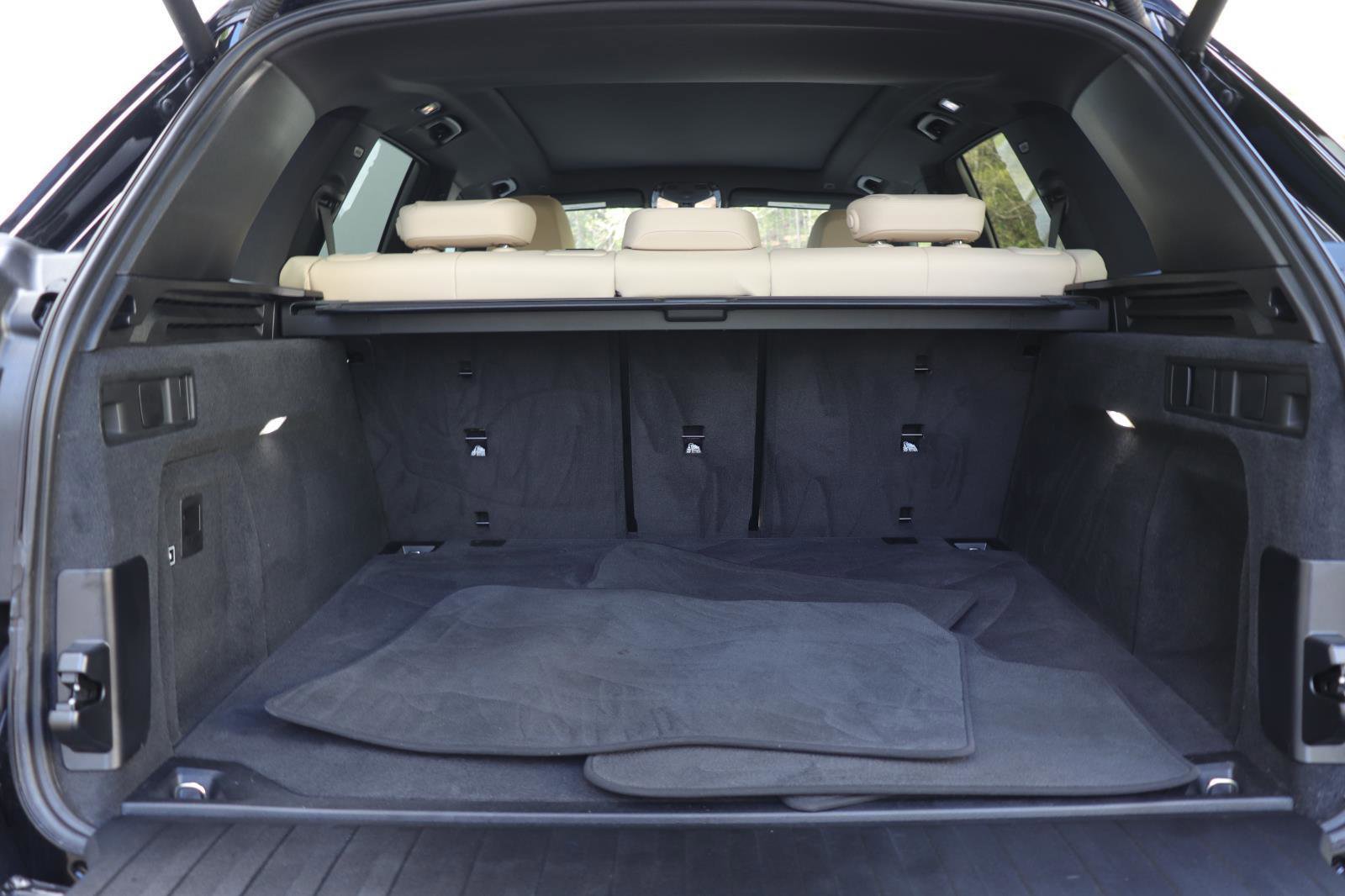 Used 2021 BMW X5 sDrive40i w/ Convenience Package image 16