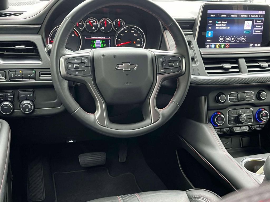 Used 2021 Chevrolet Suburban RST image 12