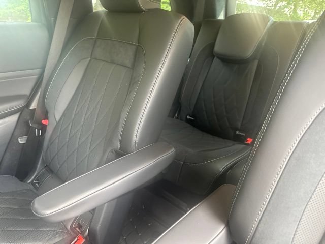 Certified 2026 Mercedes-Benz GLS 63 AMG 4MATIC image 12