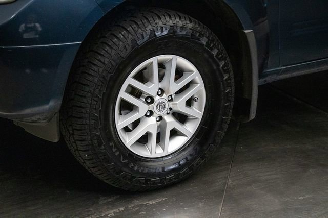 Used 2016 Nissan Frontier SV image 8