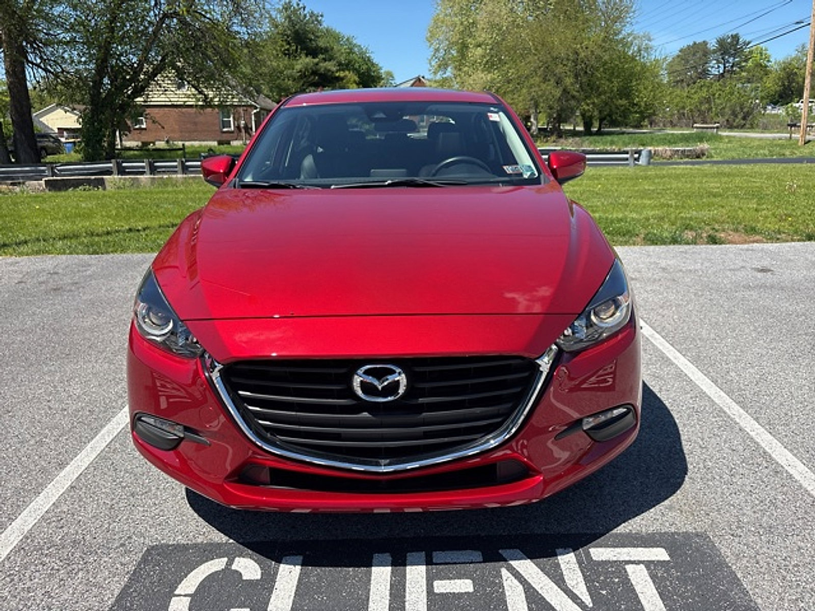 Used 2018 MAZDA MAZDA3 Touring FWD image 2