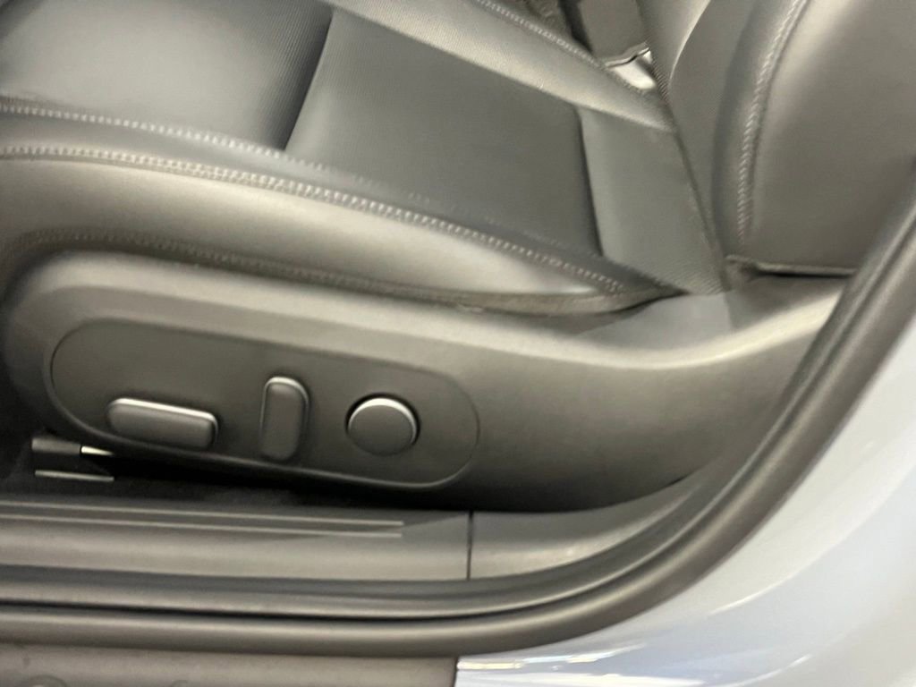 Used 2025 Hyundai Ioniq 6 SEL image 23