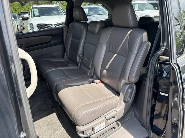 Used 2014 Honda Odyssey Touring image 16