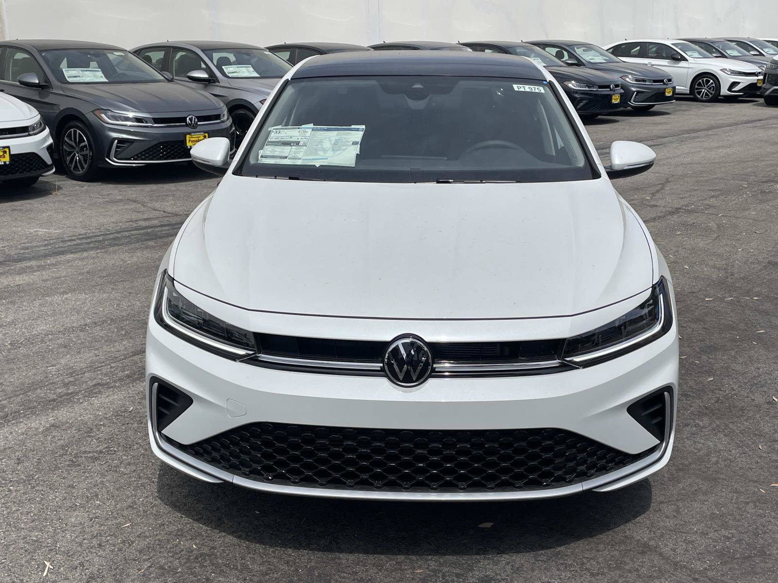 New 2026 Volkswagen Jetta SEL FWD image 2