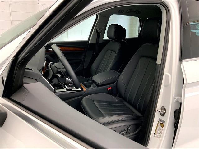 Certified 2023 Audi Q5 2.0T Premium w/ Convenience Package image 24