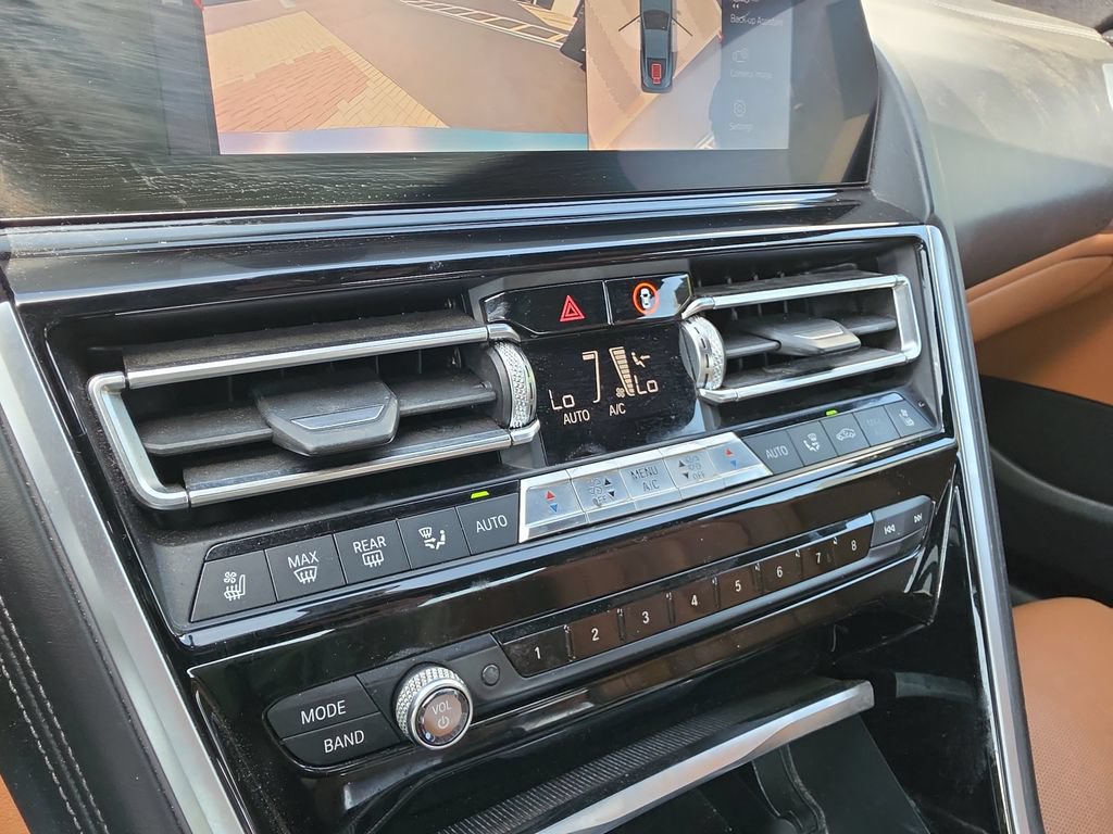 Used 2019 BMW M850i xDrive Coupe w/ Comfort Seating Package AWD/4WD image 16