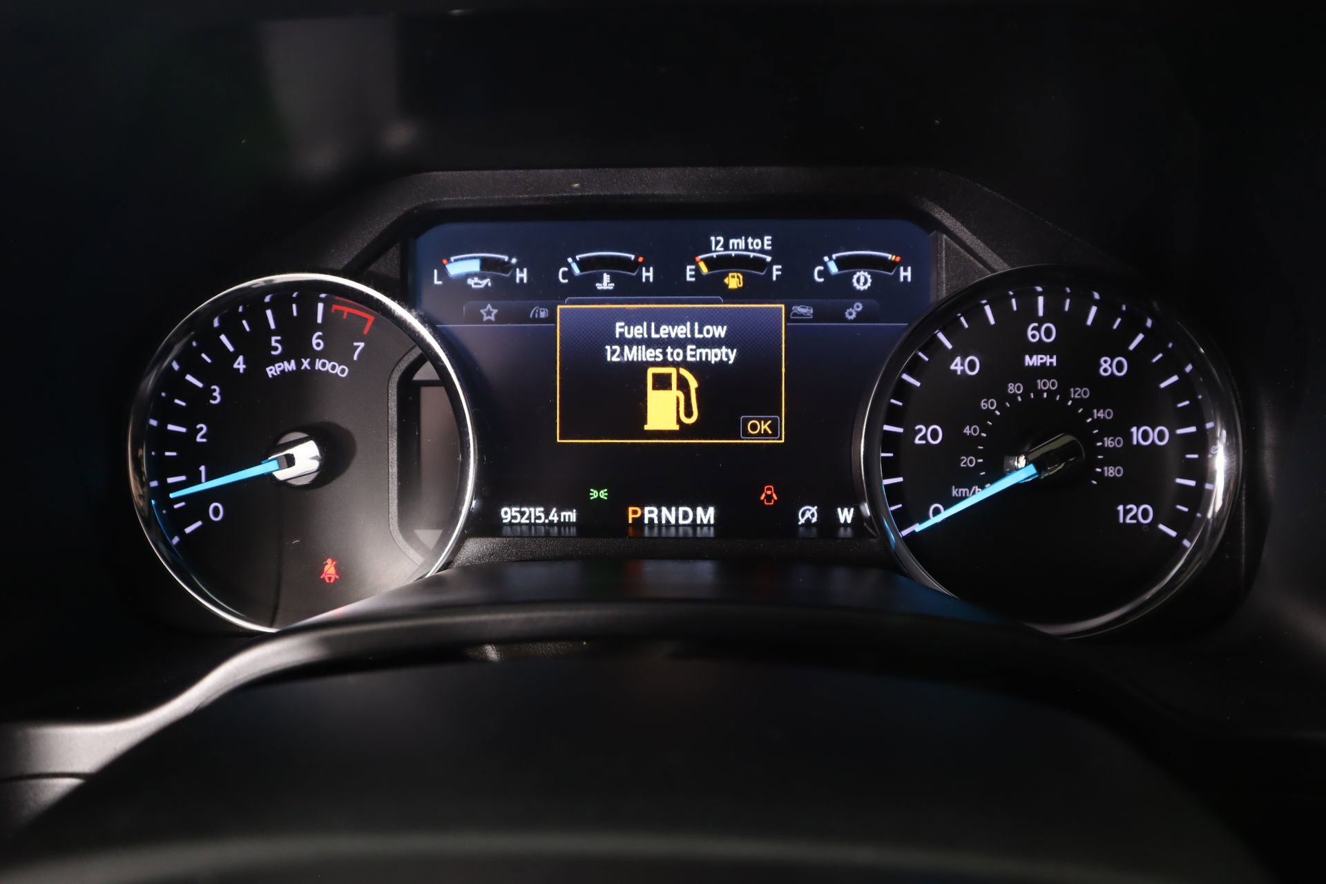 Used 2020 Ford Expedition XLT w/ Equipment Group 202A AWD/4WD image 4