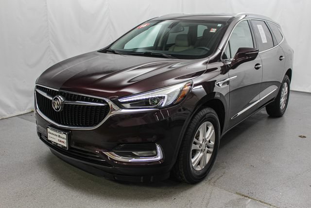 Certified 2018 Buick Enclave Essence FWD image 2