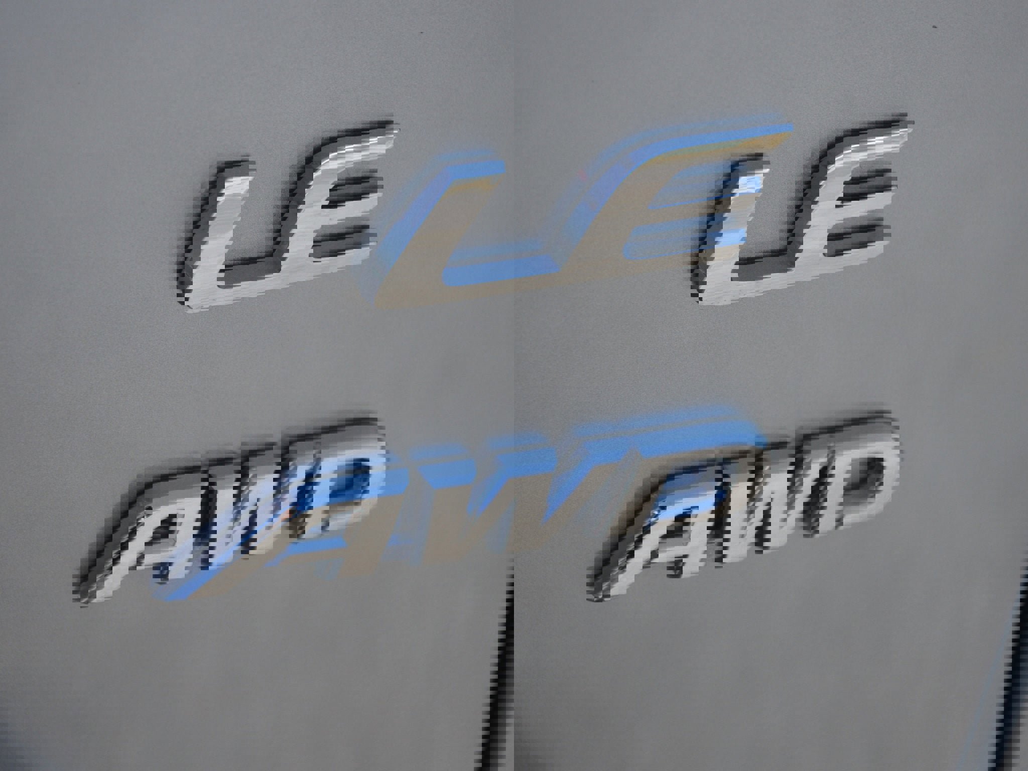 Used 2025 Toyota Corolla Cross LE image 18