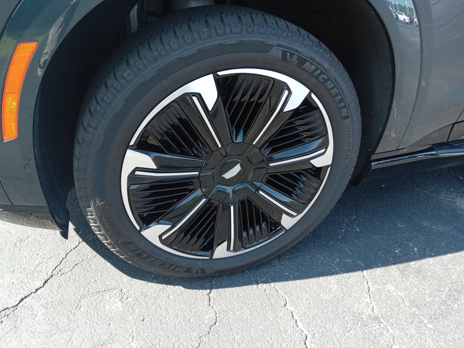 Used 2026 Cadillac Escalade IQ Sport 2 AWD/4WD image 6
