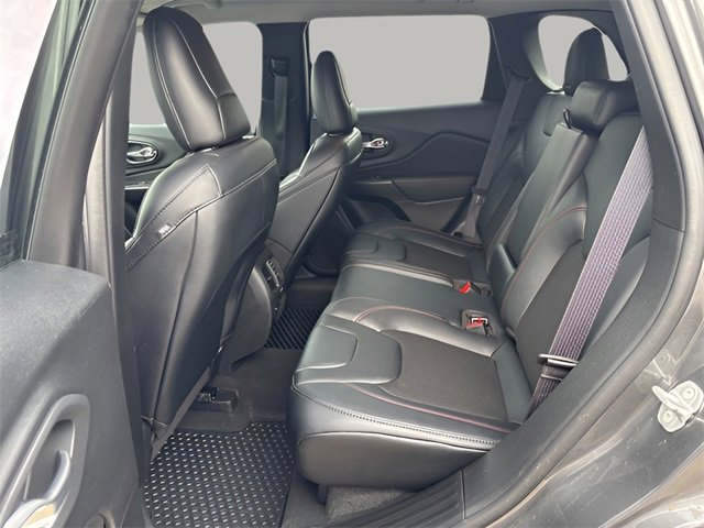 Used 2022 Jeep Cherokee Trailhawk w/ Trailer Tow Group image 19