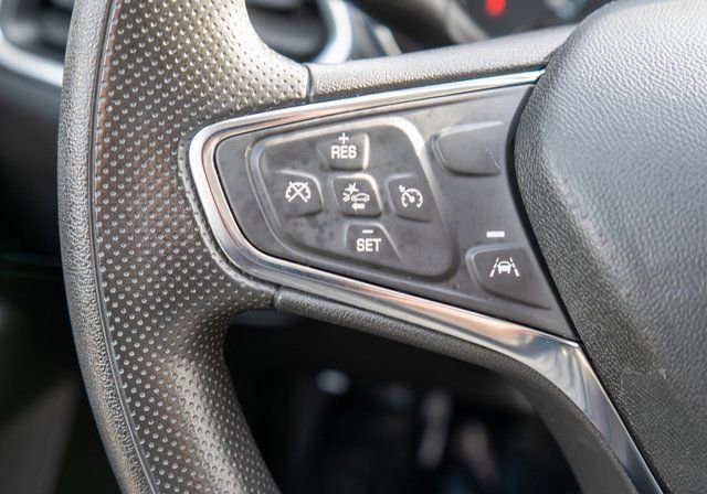 Used 2023 Chevrolet Equinox LS image 23