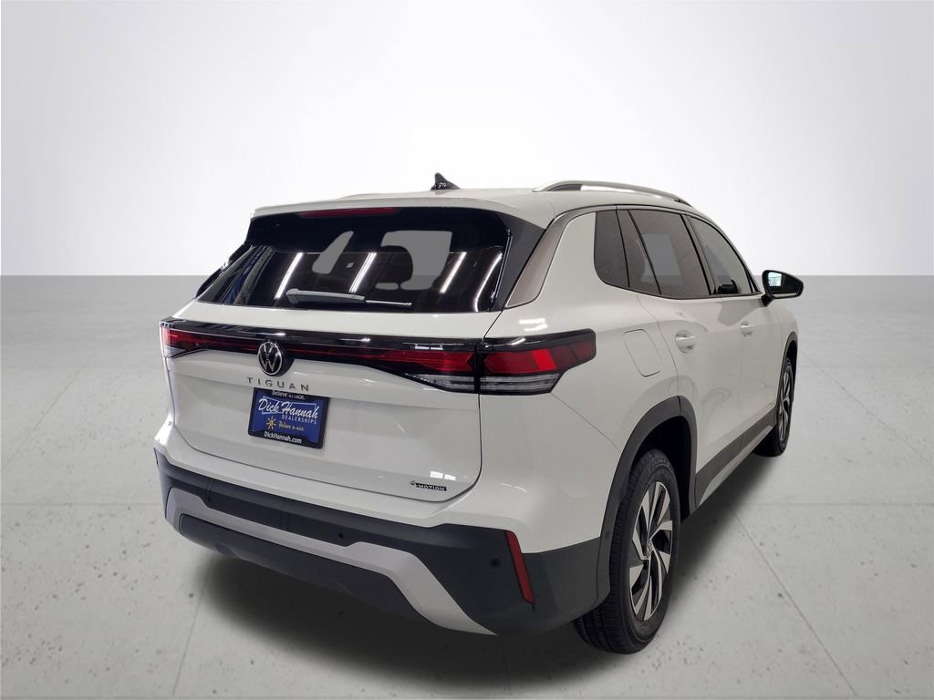 New 2026 Volkswagen Tiguan S image 13