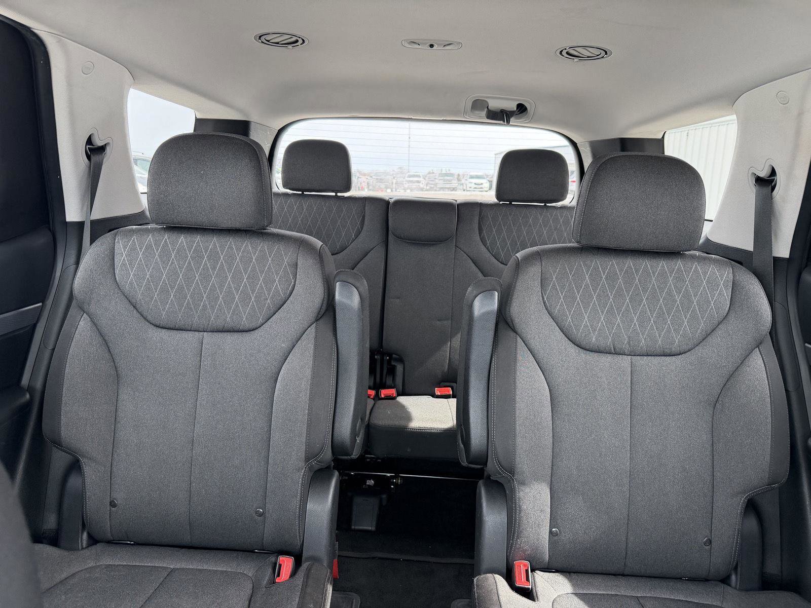 Used 2021 Hyundai Palisade SEL w/ Convenience Package AWD/4WD image 22