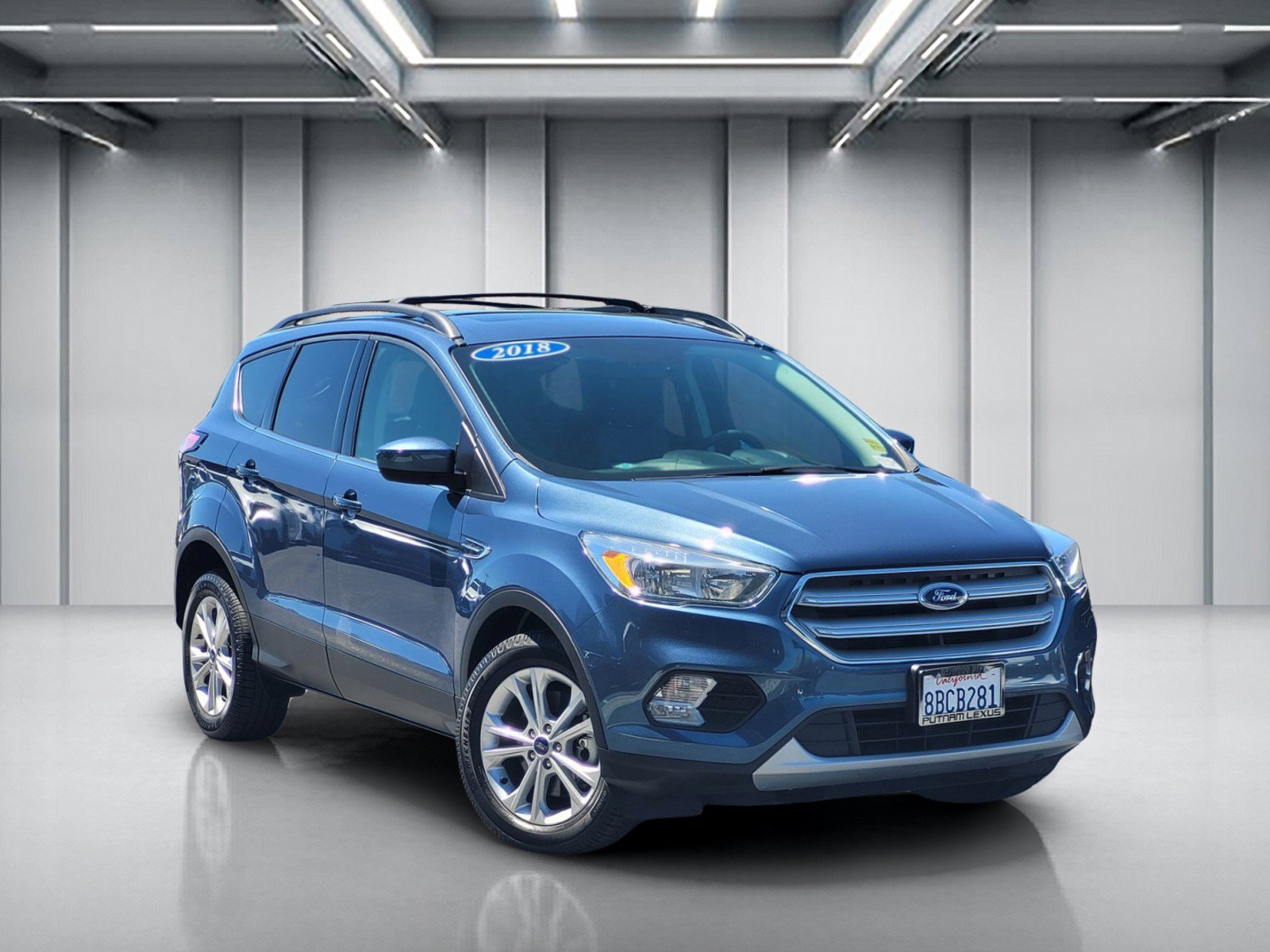 Used 2018 Ford Escape SE AWD/4WD image 2