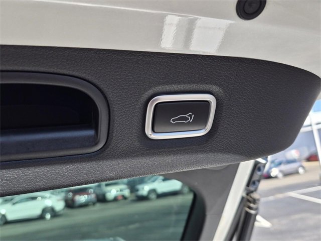 Used 2021 Kia Stinger GT2 image 10