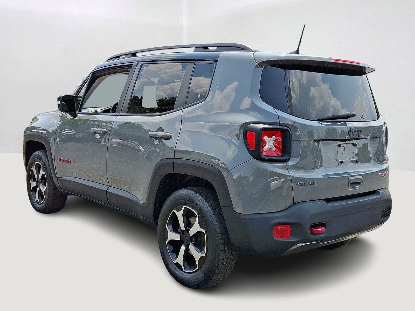 Certified 2022 Jeep Renegade Trailhawk w/ Sun/Sound Group AWD/4WD image 4