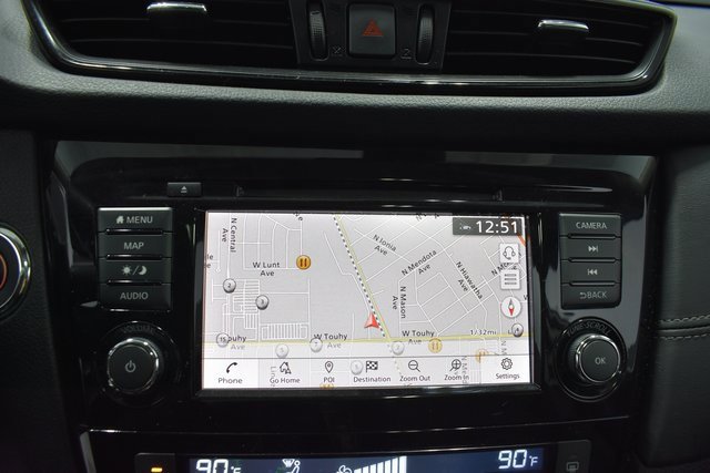 Used 2020 Nissan Rogue SL w/ Premium Package image 23