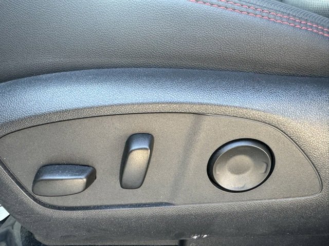 Certified 2024 Chevrolet Traverse RS w/ LPO, Floor Liner Package image 14