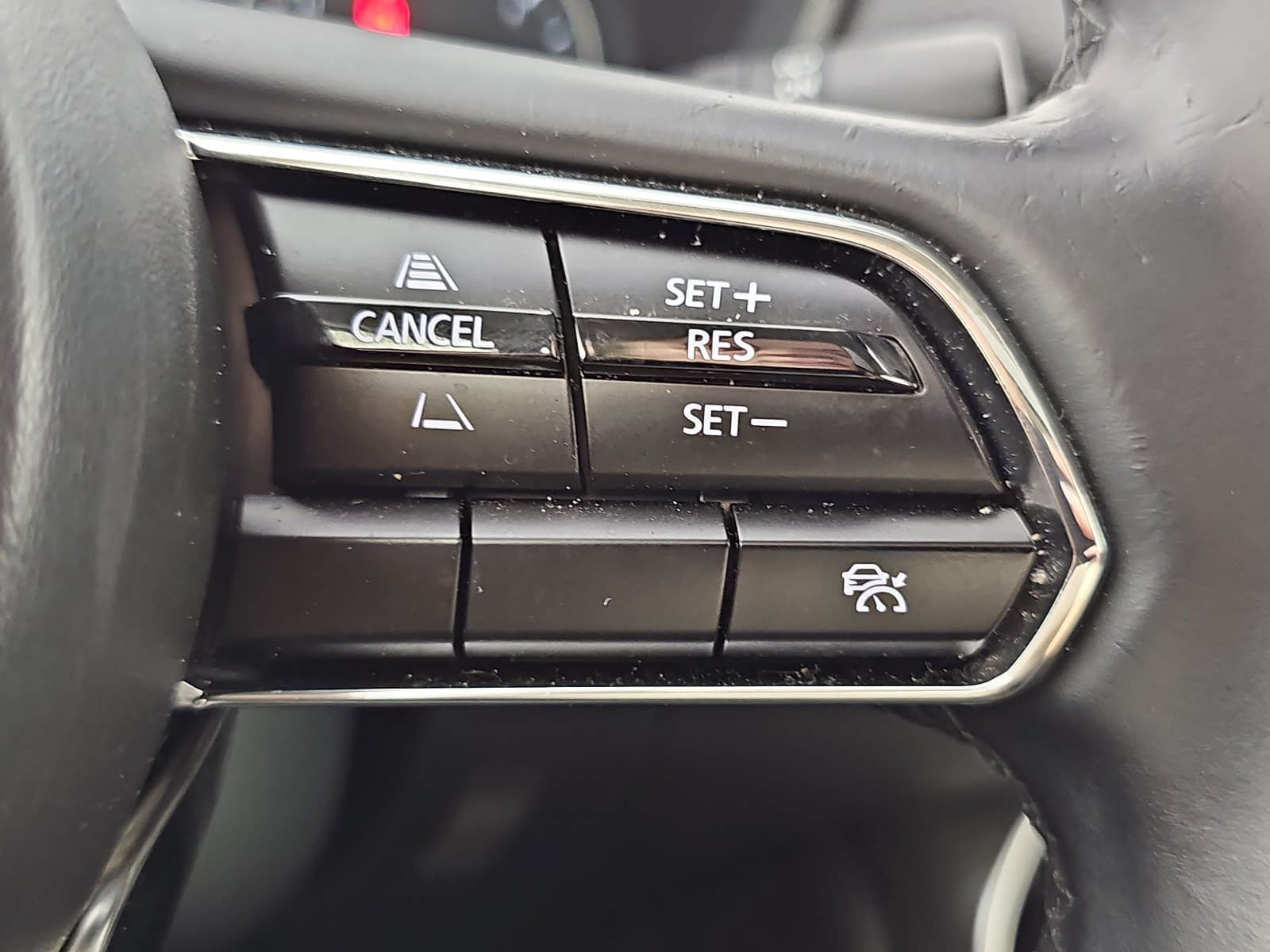 Used 2024 MAZDA CX-90 3.3 Turbo w/ Preferred Plus AWD/4WD image 18