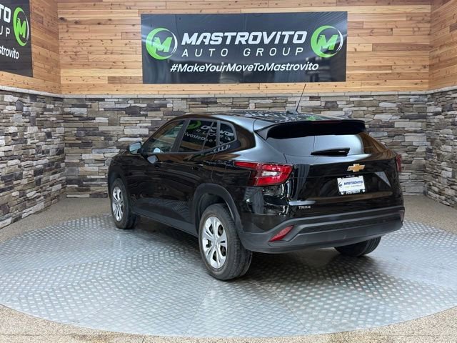 Used 2024 Chevrolet Trax LS FWD image 7