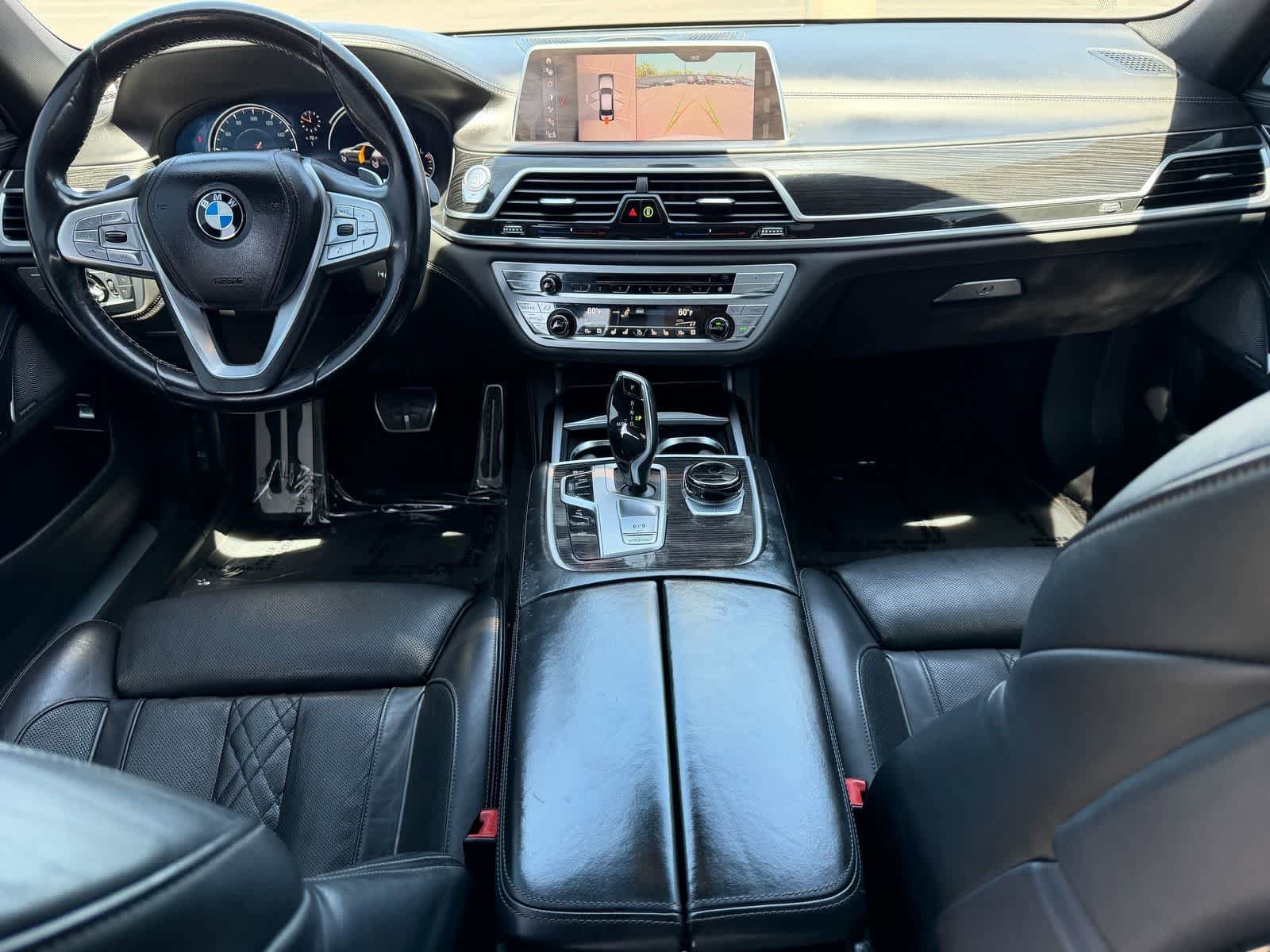 Used 2019 BMW 750i w/ Executive Package RWD image 19