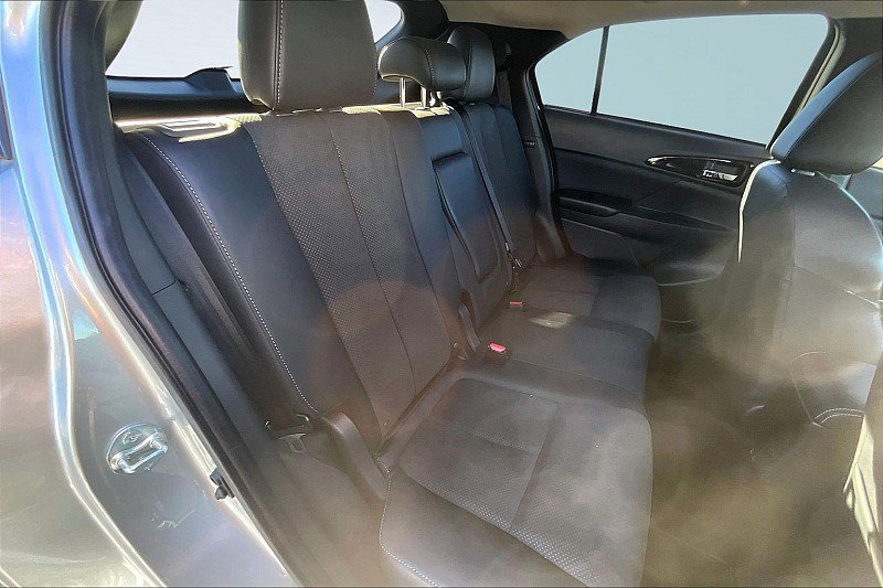 Used 2024 Mitsubishi Eclipse Cross SE image 27