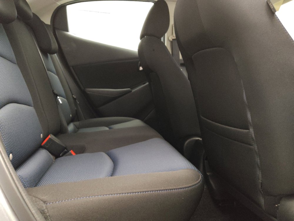 Used 2020 Toyota Yaris LE FWD image 19