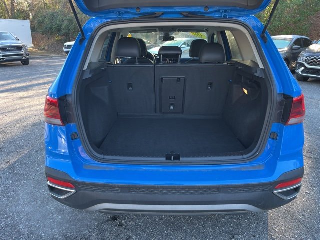 Used 2023 Volkswagen Taos SE image 32