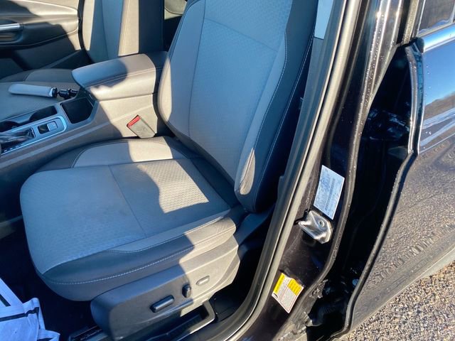Used 2019 Ford Escape SE image 18