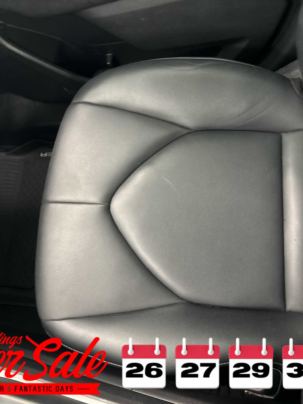 Used 2020 Toyota Highlander XLE image 41