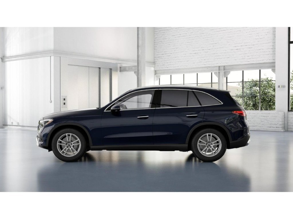 Used 2023 Mercedes-Benz GLC 300 4MATIC image 34