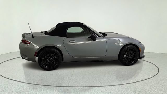 New 2026 MAZDA MX-5 Miata Club w/ Interior Package RWD image 8