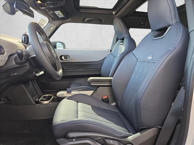 New 2026 MINI Cooper 2-Door Hardtop image 4