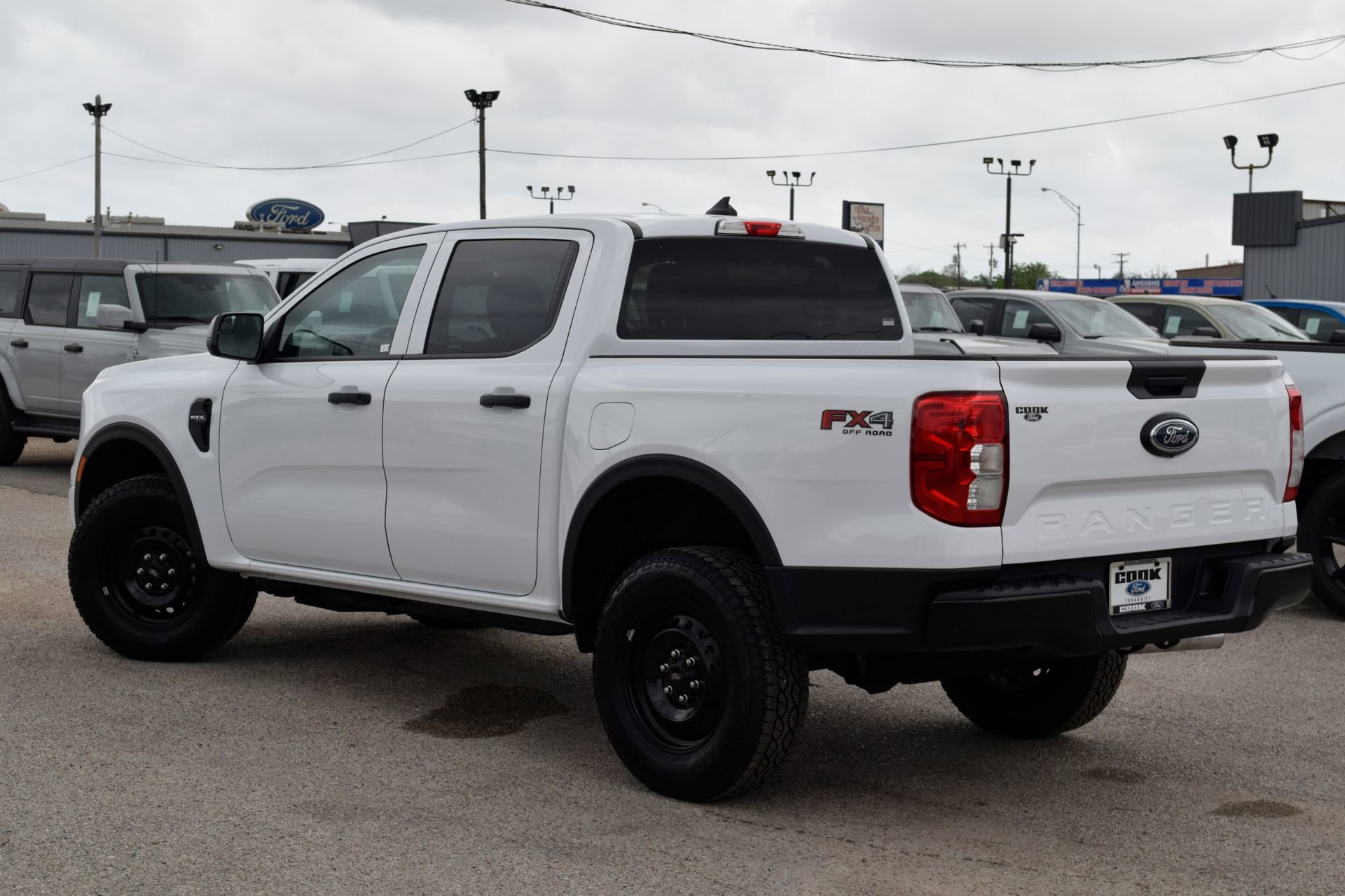 New 2026 Ford Ranger XL w/ FX4 Off-Road Package AWD/4WD image 4