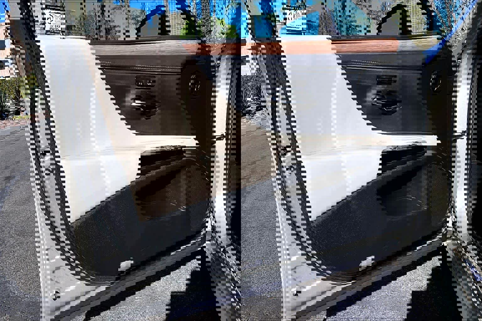 Used 2023 Lexus ES 300h w/ Premium Package image 20