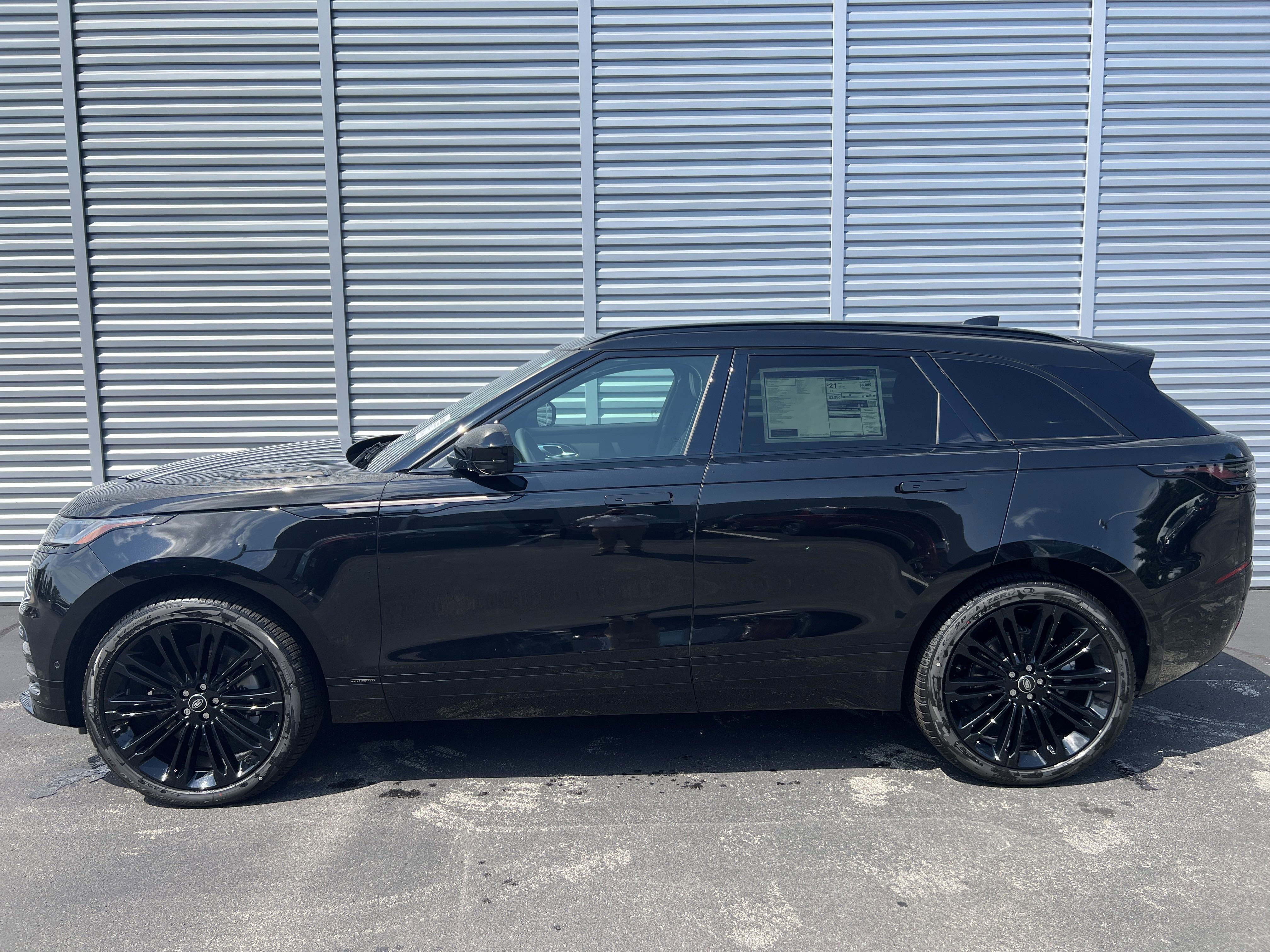 New 2026 Land Rover Range Rover Velar Autobiography image 2