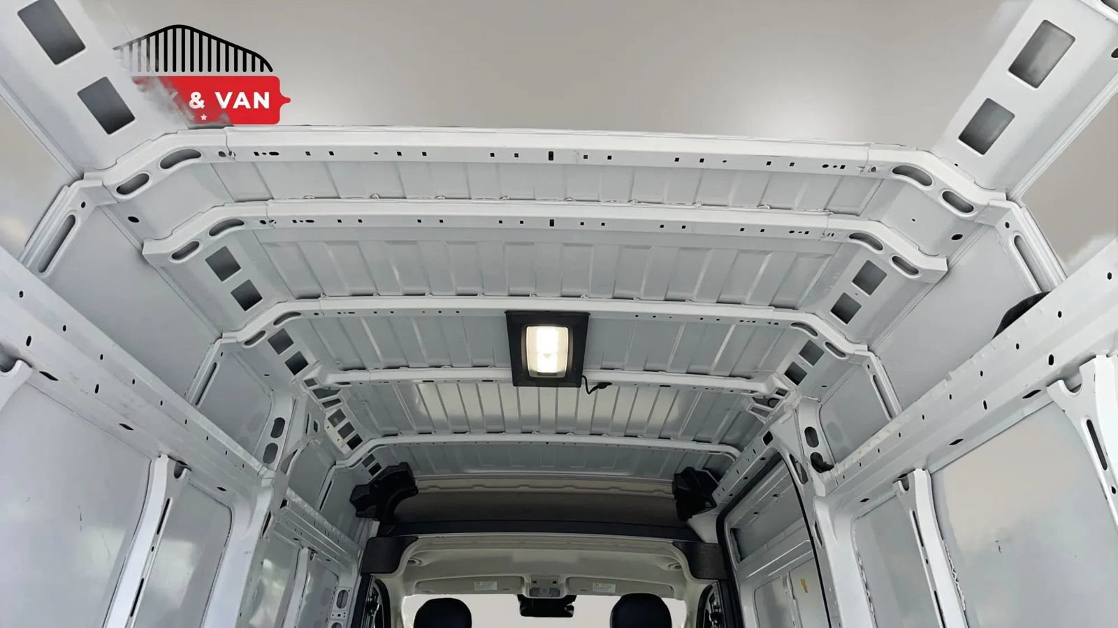 Used 2025 RAM ProMaster 3500 w/ Convenience Group FWD image 34