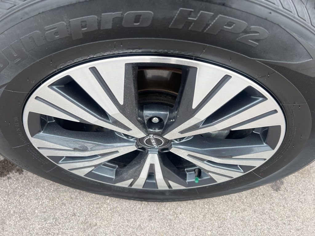 Certified 2023 Nissan Rogue SV AWD/4WD image 38