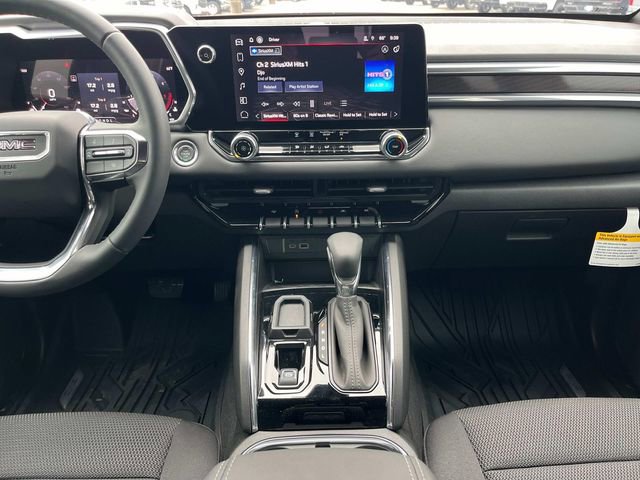 New 2025 GMC Canyon Elevation image 18