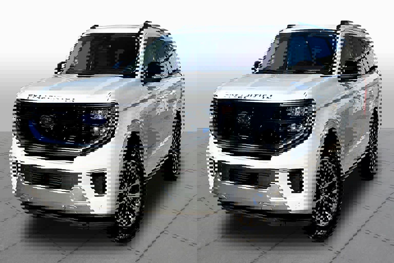 Used 2025 Ford Expedition Platinum image 40