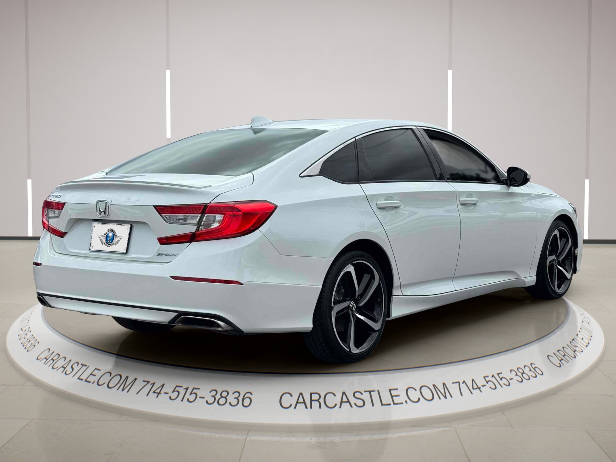 Used 2018 Honda Accord Sport image 3