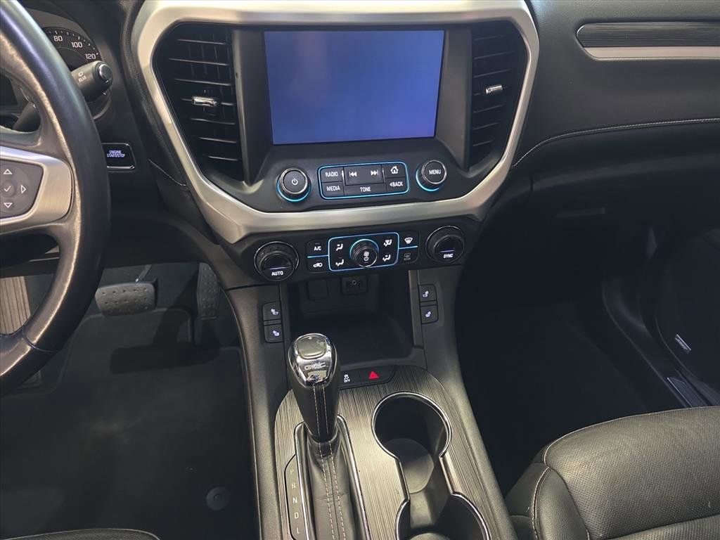 Used 2019 GMC Acadia SLT image 13