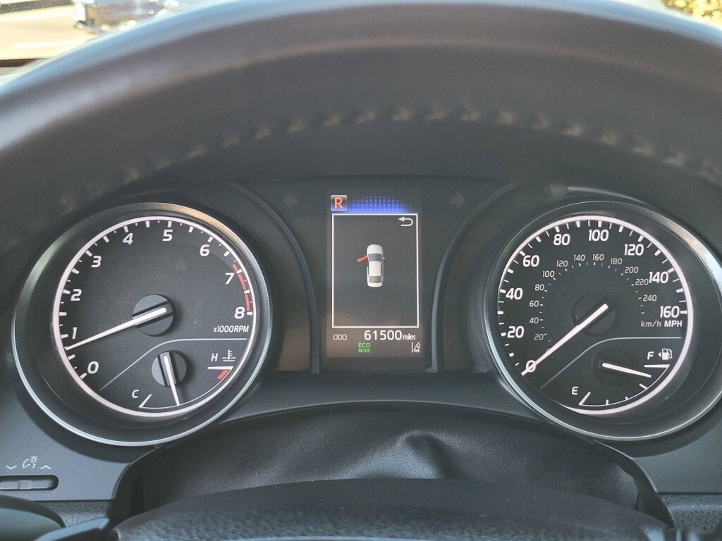 Used 2023 Toyota Camry SE image 25